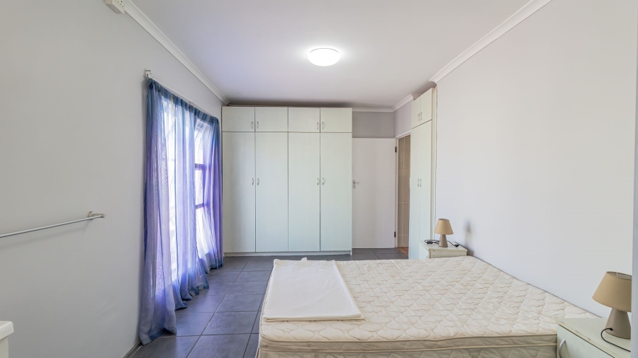 To Let 3 Bedroom Property for Rent in Waterfront Western Cape